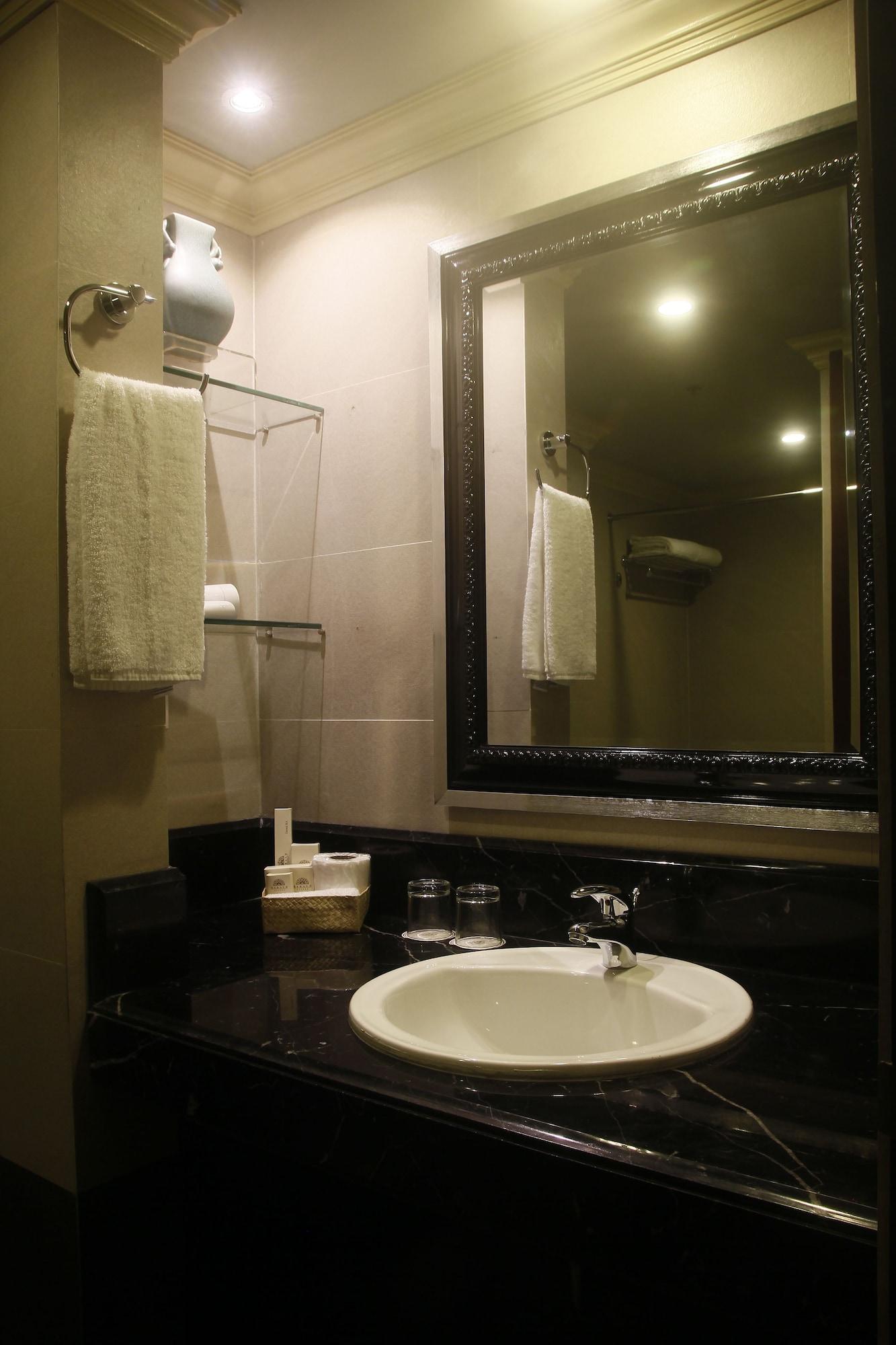 Herald Suites Polaris Makati City Ngoại thất bức ảnh