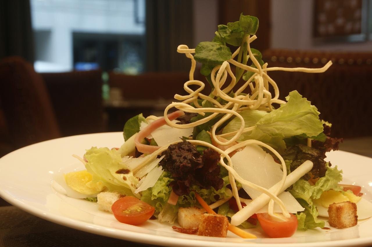 Herald Suites Polaris Makati City Ngoại thất bức ảnh