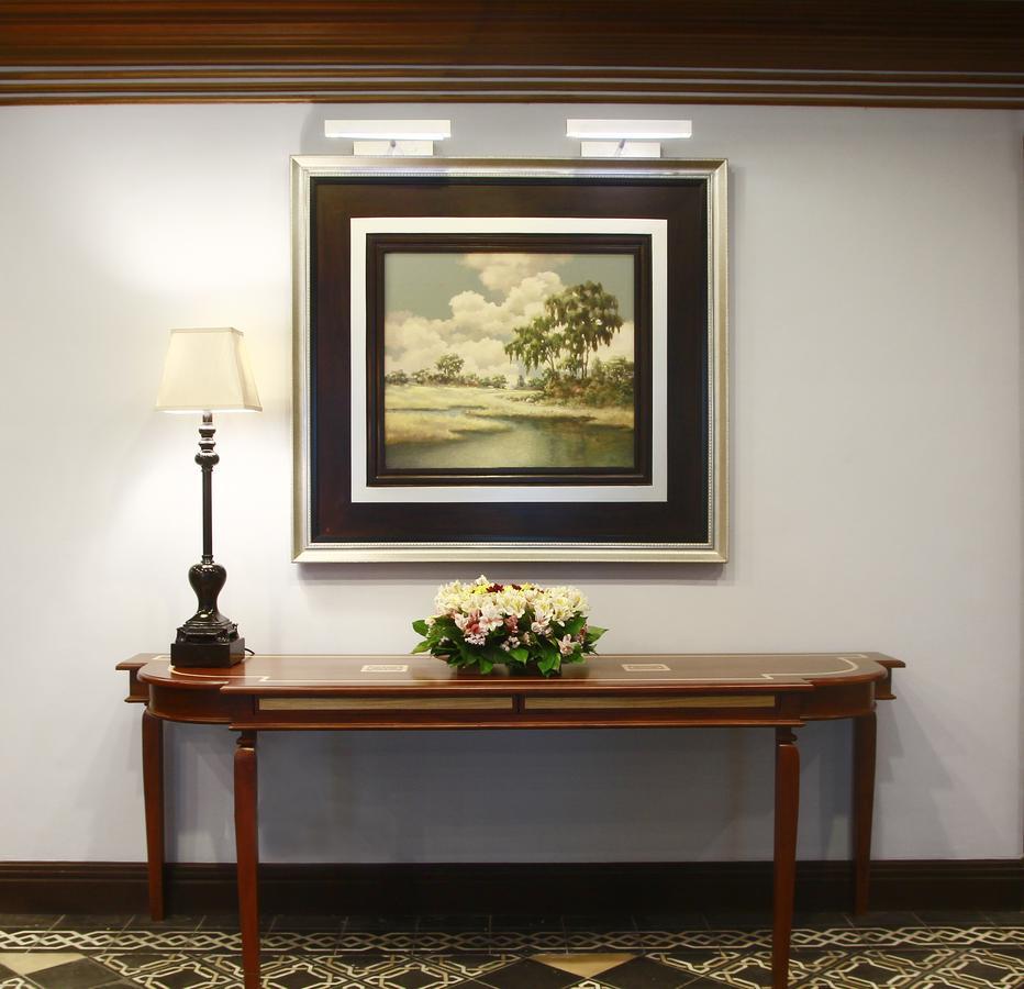 Herald Suites Polaris Makati City Ngoại thất bức ảnh